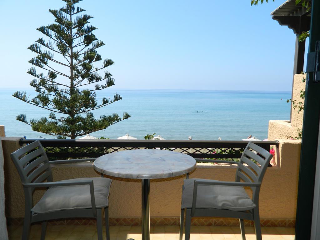 Villa Plori Makrýgialos Exterior foto